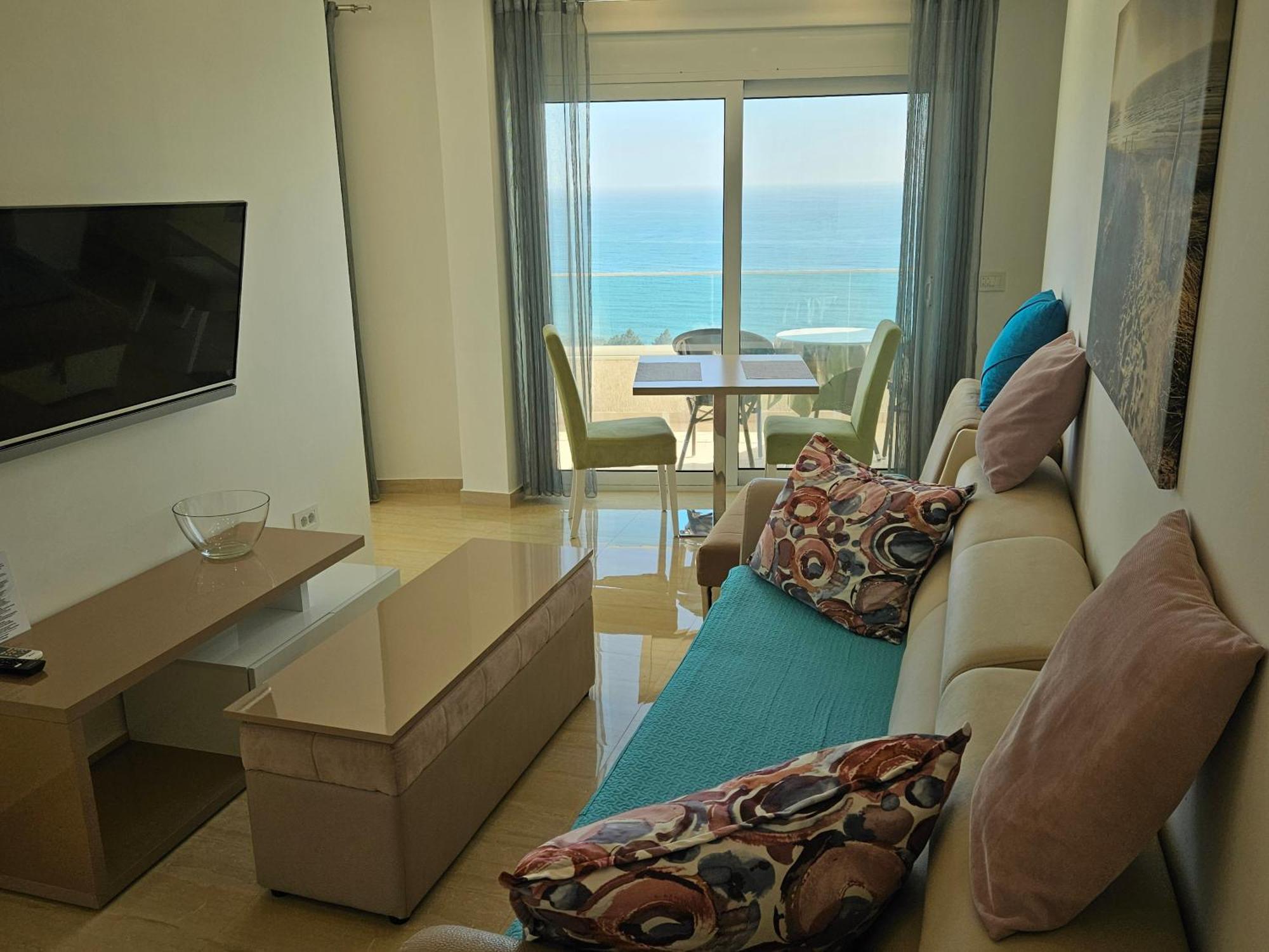 Apartments D'Hermes Ulcinj Esterno foto
